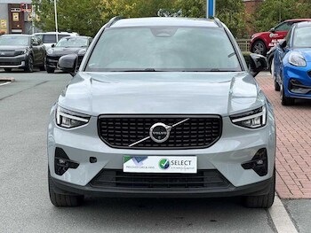 Used Volvo XC40 2023 for sale - 75529692: Photo