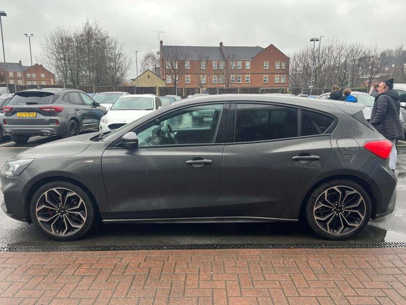 Used Ford Focus 2020 for sale - 77607542: Photo 4