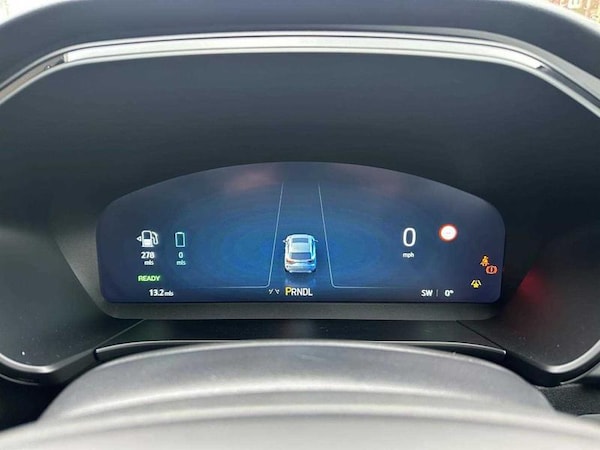 Used Ford Kuga 2025 for sale - 76216589: Photo 16
