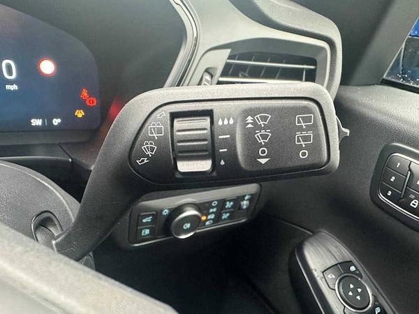 Used Ford Kuga 2025 for sale - 76216589: Photo 28