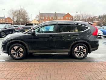 Used Honda CR-V 2017 for sale - 77274856: Photo