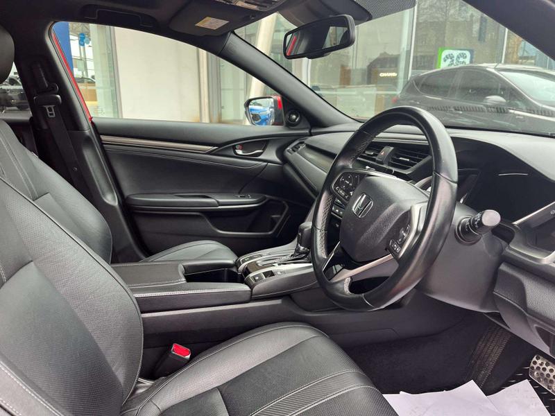 Used Honda Civic 2019 for sale - 77619903: Photo 24