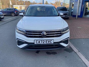 2022 - 1.5 TSI Life 5dr DSG Automatic