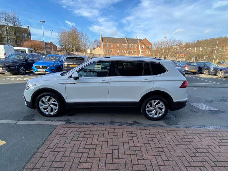 Used Volkswagen Tiguan Allspace 2022 for sale - 76684942: Photo 3