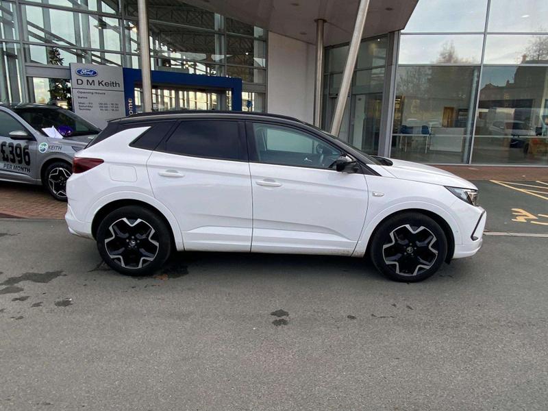 Used Vauxhall Grandland 2022 for sale - 76882419: Photo 3
