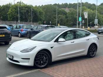 Used Tesla Model 3 2021 for sale - 74947057: Photo