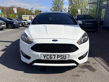 Used Ford Focus 2017 for sale - 78270735: Photo