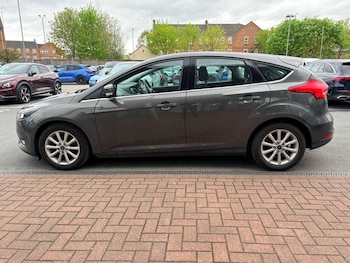 Used Ford Focus 2016 for sale - 78270760: Photo