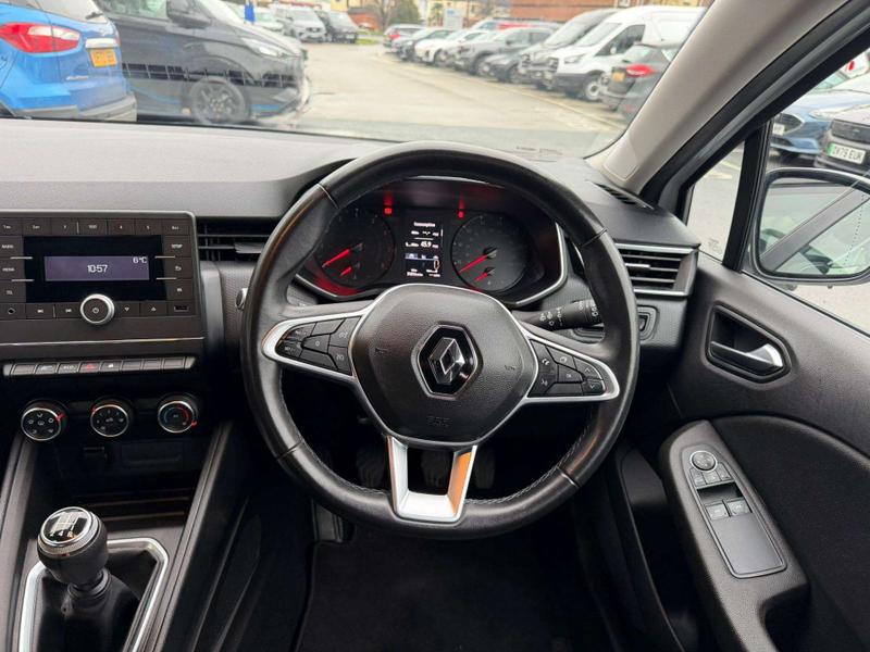 Used Renault Clio 2020 for sale - 77268776: Photo 17