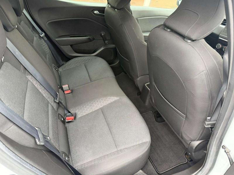 Used Renault Clio 2020 for sale - 77268776: Photo 31