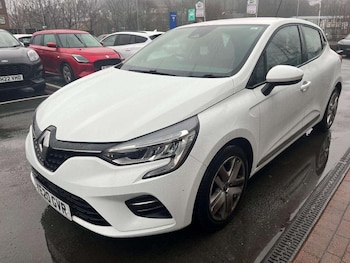 Used Renault Clio 2020 for sale - 77268776: Photo