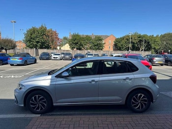 Used Volkswagen Polo 2023 for sale - 75529690: Photo