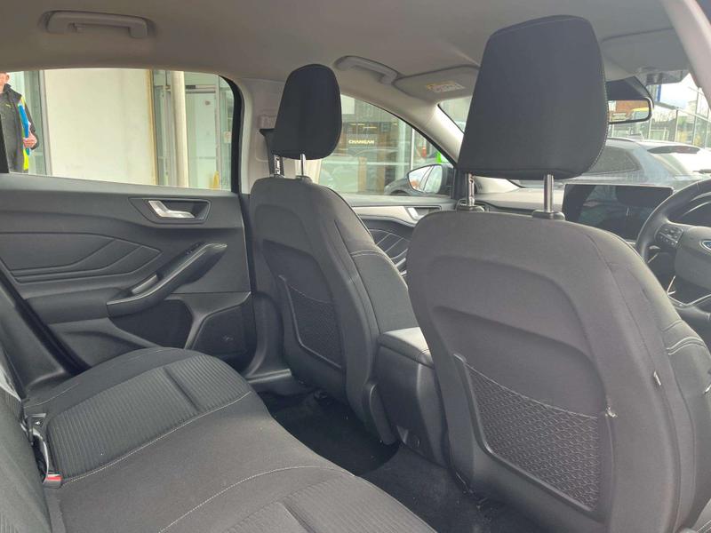 Used Ford Focus 2023 for sale - 77965924: Photo 17