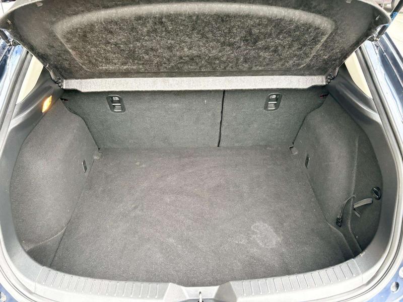 Used Mazda Mazda3 2015 for sale - 77493346: Photo 17
