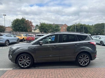 Used Ford Kuga 2019 for sale - 75644102: Photo