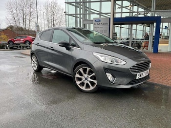 Used Ford Fiesta 2017 for sale - 76452873: Photo