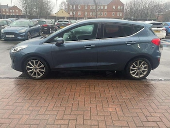 Used Ford Fiesta 2019 for sale - 77301108: Photo