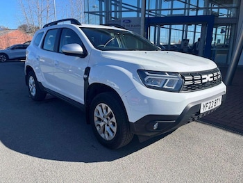 Used Dacia Duster 2023 for sale - 77918606: Photo