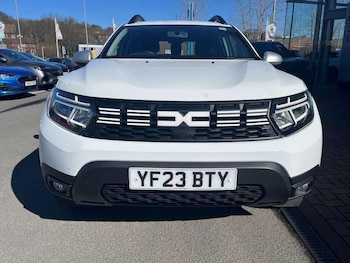 Used Dacia Duster 2023 for sale - 77918606: Photo