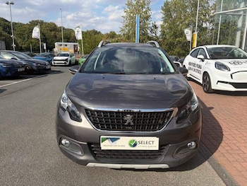 Used Peugeot 2008 2019 for sale - 79485445: Photo