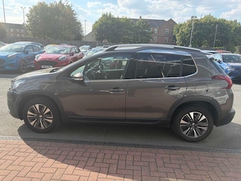 Used Peugeot 2008 2019 for sale - 79485445: Photo