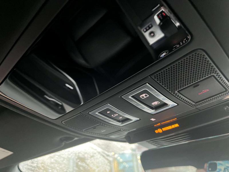 Used Jaguar F-Pace 2023 for sale - 77613630: Photo 31