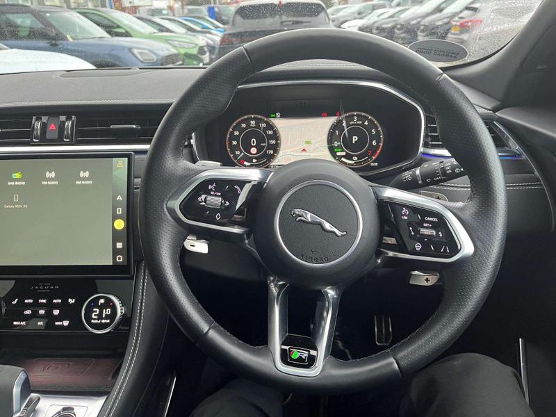 Used Jaguar F-Pace 2023 for sale - 77613630: Photo 35