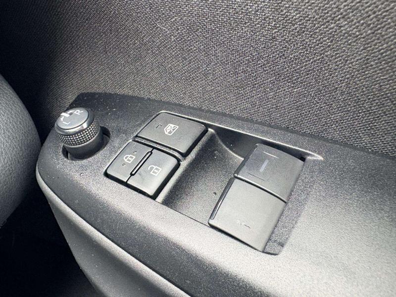 Used Toyota Yaris 2022 for sale - 76919991: Photo 19