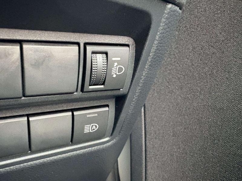 Used Toyota Yaris 2022 for sale - 76919991: Photo 35