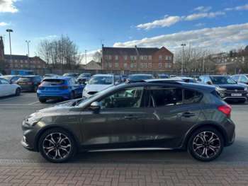 Used Ford Focus 2021 for sale - 74710478: Photo