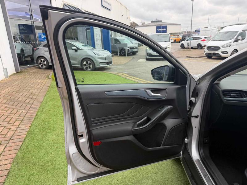 Used Ford Focus 2020 for sale - 78215576: Photo 25