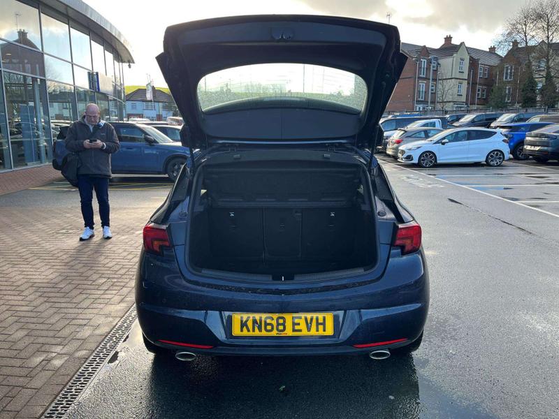Used Vauxhall Astra 2018 for sale - 77570717: Photo 20