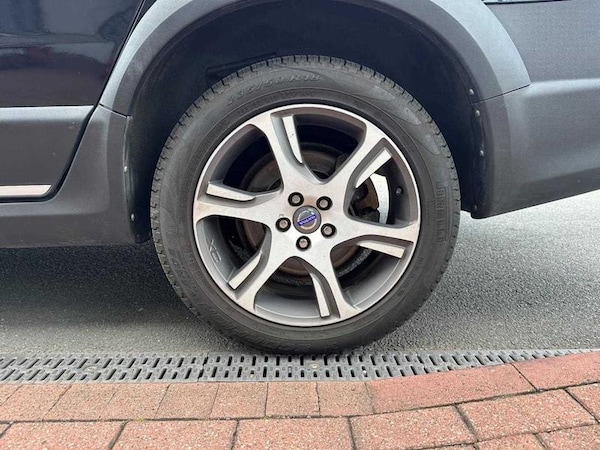 Used Volvo XC70 2013 for sale - 75314380: Photo 12