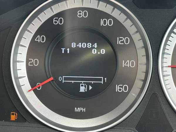 Used Volvo XC70 2013 for sale - 75314380: Photo 17
