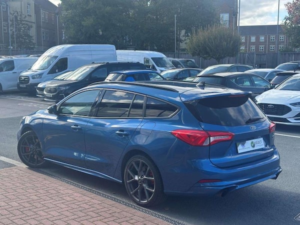 Used Ford Focus 2020 for sale - 76067579: Photo 5