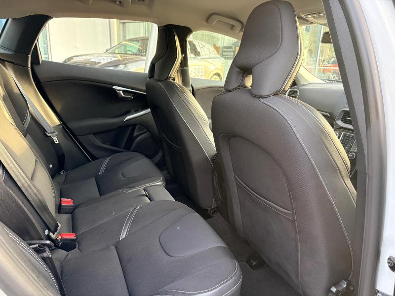 Used Volvo V40 2016 for sale - 77006028: Photo 20