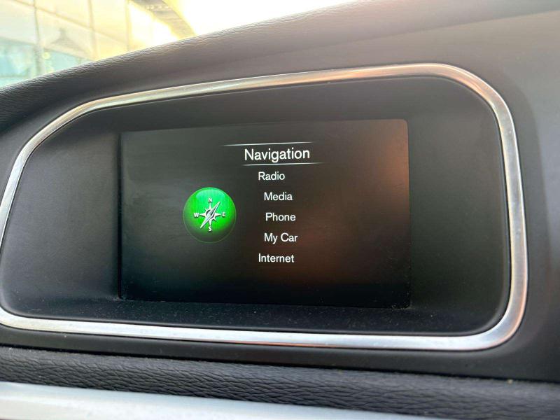 Used Volvo V40 2016 for sale - 77006028: Photo 24