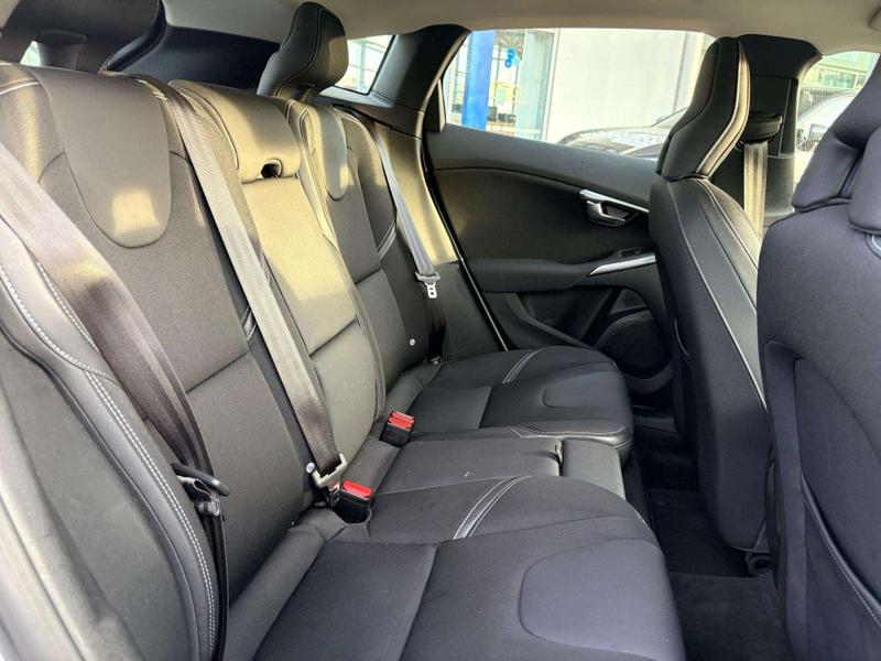 Used Volvo V40 2016 for sale - 77006028: Photo 25