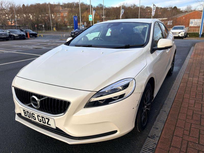 Used Volvo V40 2016 for sale - 77006028: Photo 3