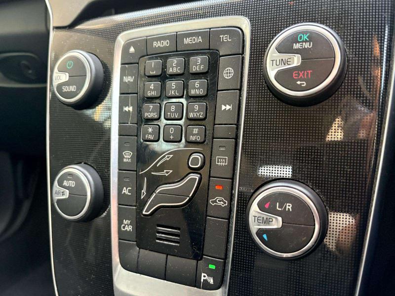 Used Volvo V40 2016 for sale - 77006028: Photo 30