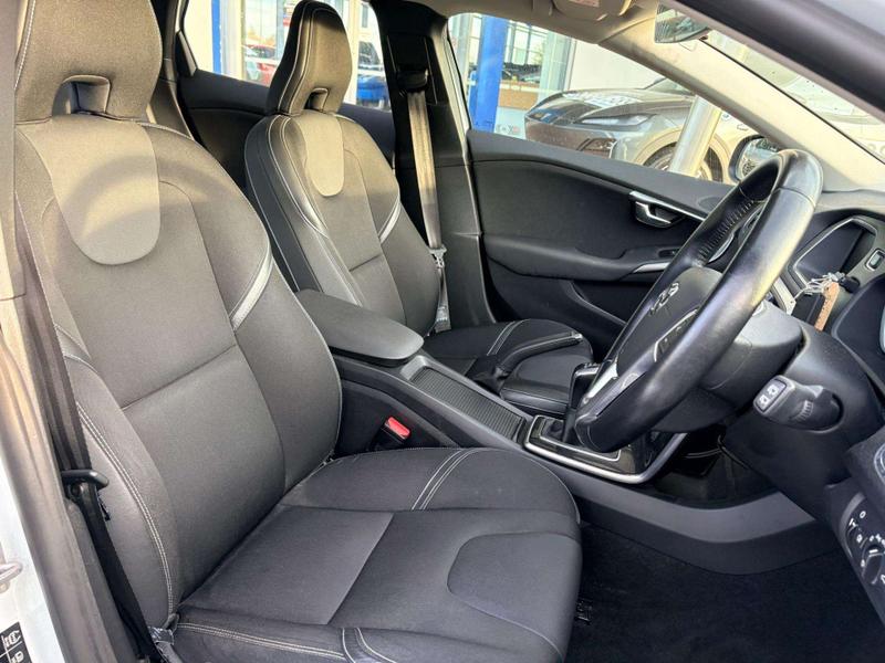 Used Volvo V40 2016 for sale - 77006028: Photo 36