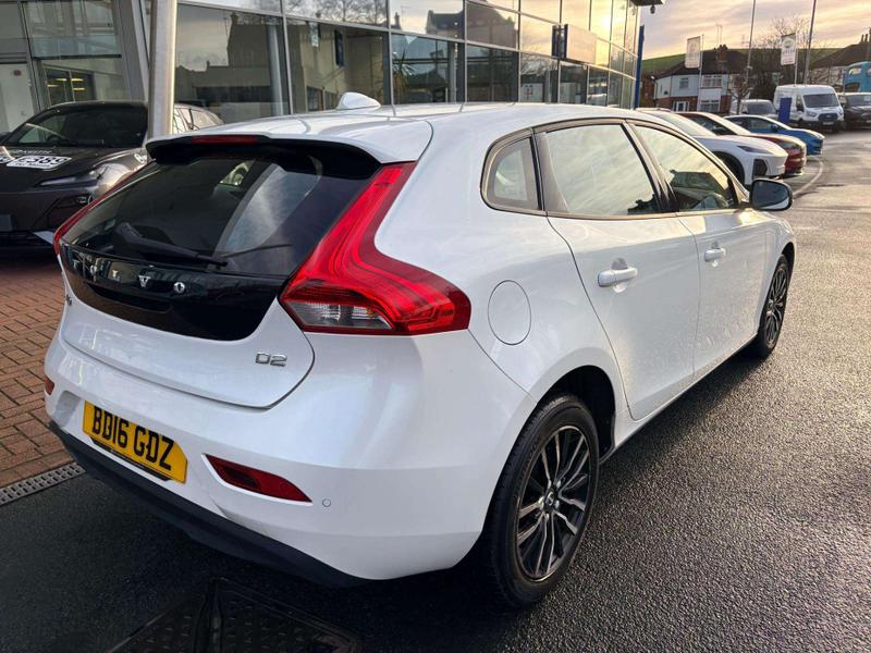 Used Volvo V40 2016 for sale - 77006028: Photo 6