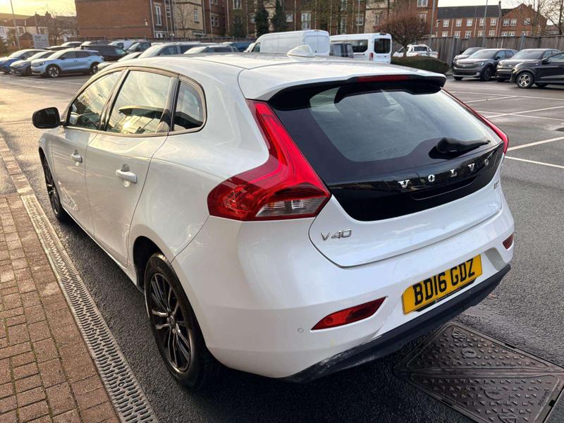 Used Volvo V40 2016 for sale - 77006028: Photo 8