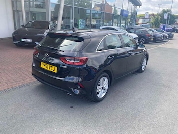 Used Kia Ceed 2021 for sale - 78671210: Photo