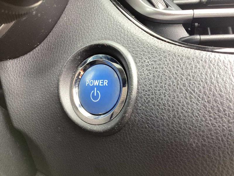 Used Toyota C-HR 2018 for sale - 76355605: Photo 33