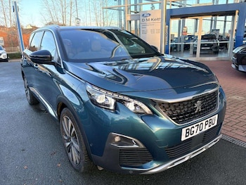 Used Peugeot 5008 2020 for sale - 76931381: Photo