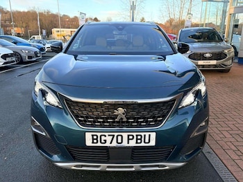Used Peugeot 5008 2020 for sale - 76931381: Photo