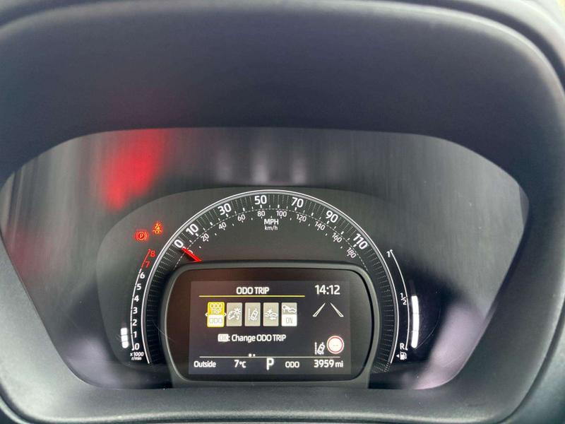 Used Toyota Aygo X 2022 for sale - 77435196: Photo 30