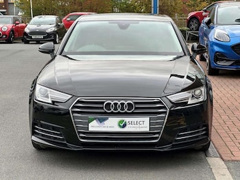 Used Audi A4 2017 for sale - 76234914: Photo