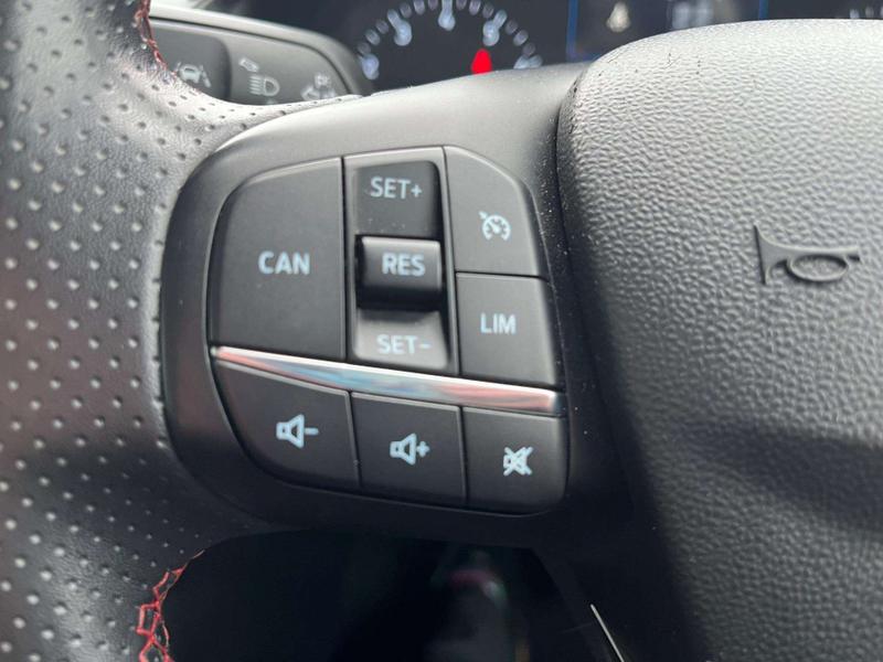 Used Ford Fiesta 2022 for sale - 77619810: Photo 29